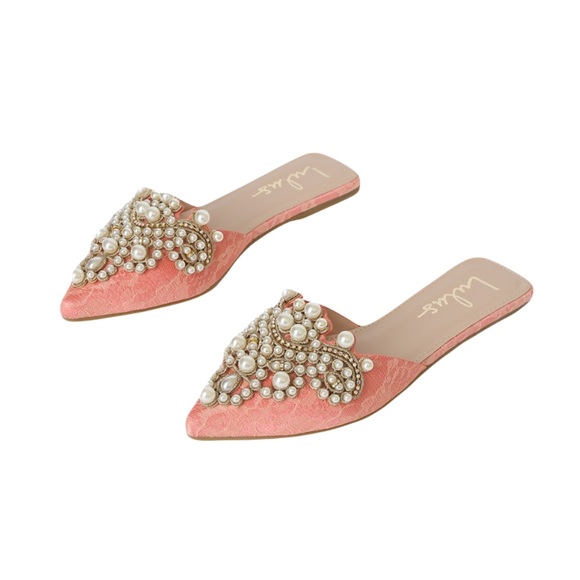 Lulus Shoes - NIB Lulu’s Flora Pink Lace Pearl Embroidered Pointed-Toe Flats